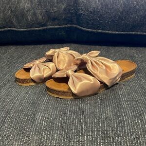Silvia Cobos Paris Flat Sandals - Beige Size ?